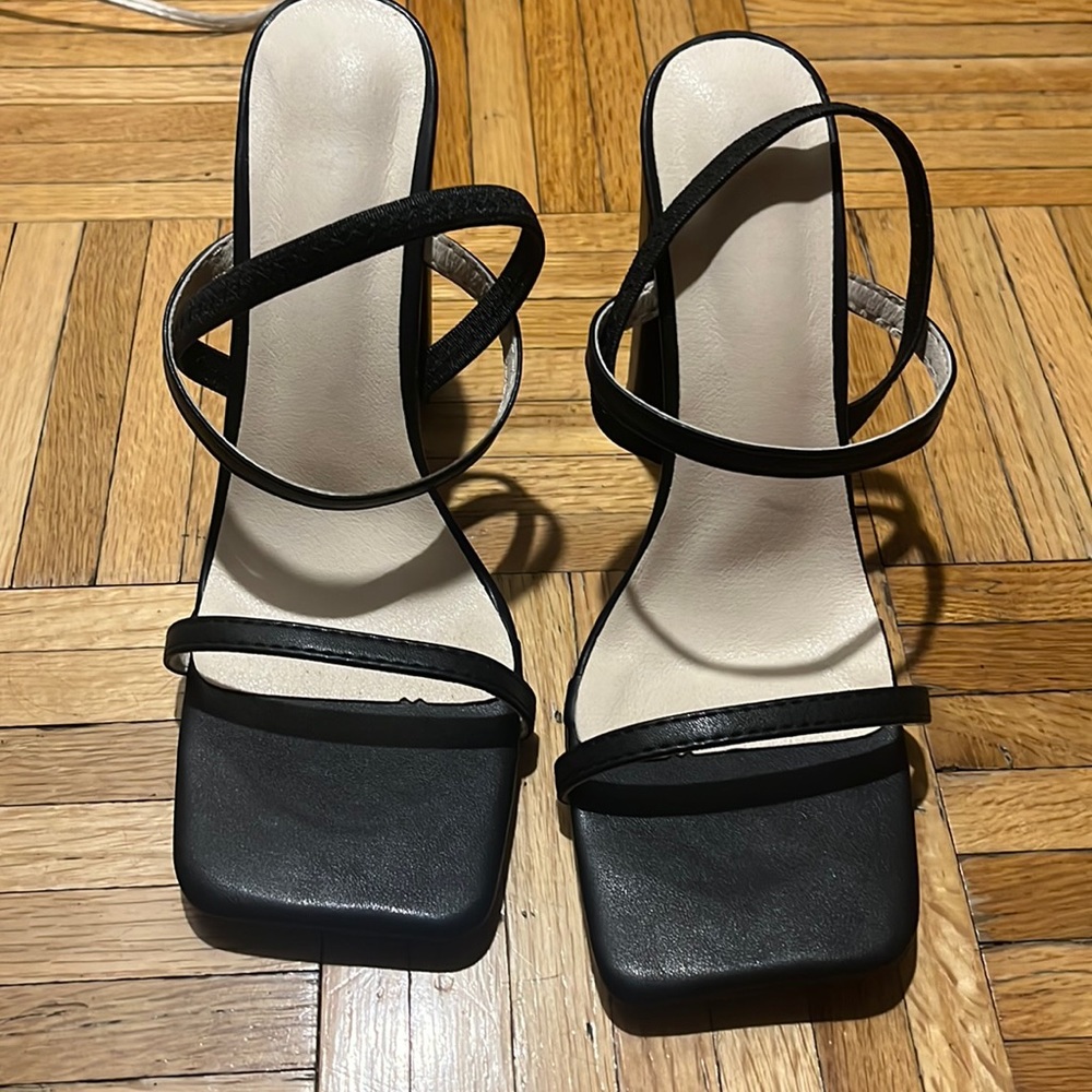 Black block heel heels